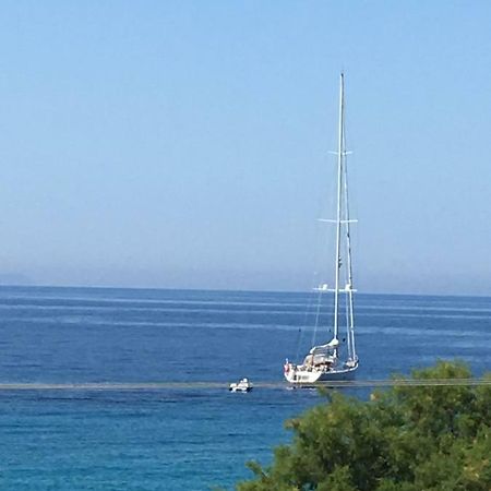 Irini Boutique Rooms!!! Himarë Dış mekan fotoğraf