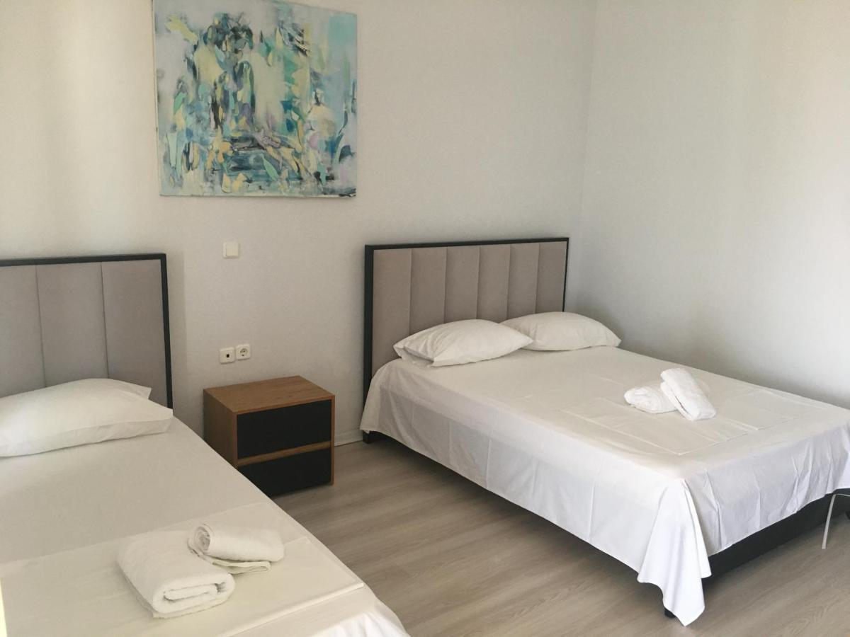 Irini Boutique Rooms!!! Himarë Dış mekan fotoğraf