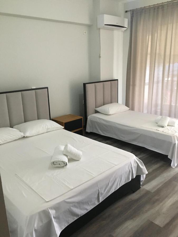 Irini Boutique Rooms!!! Himarë Dış mekan fotoğraf