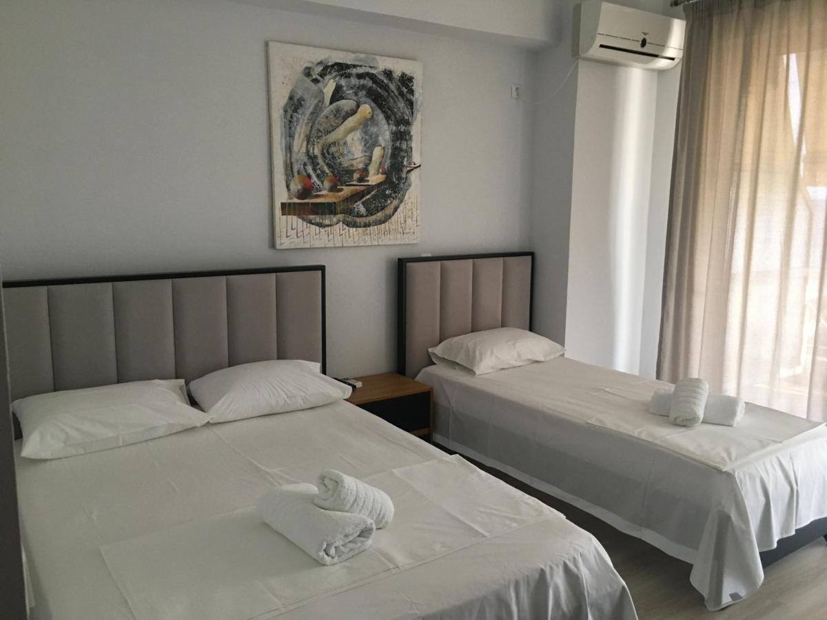 Irini Boutique Rooms!!! Himarë Dış mekan fotoğraf