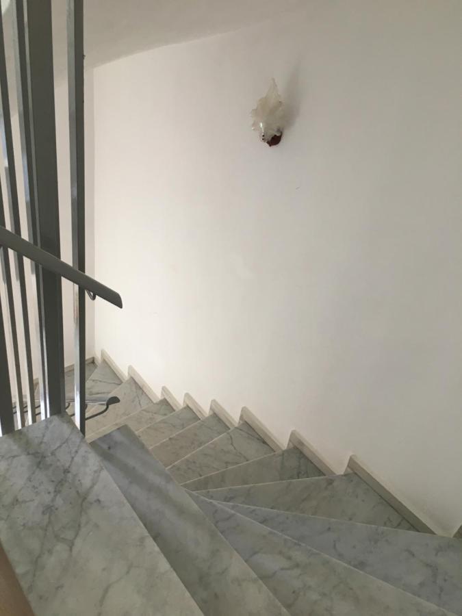 Irini Boutique Rooms!!! Himarë Dış mekan fotoğraf