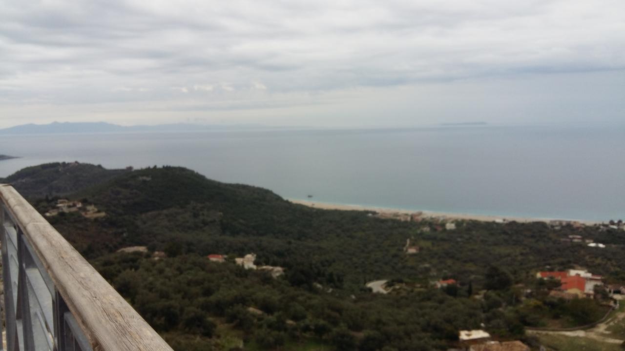 Irini Boutique Rooms!!! Himarë Dış mekan fotoğraf